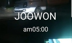 "이수완 팀장님~새벽 5시에 어디가세요??&q